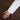 Hand voelt aan het ultrazachte SJUMO Silky Smooth dekbedovertrek in Dark Brown
